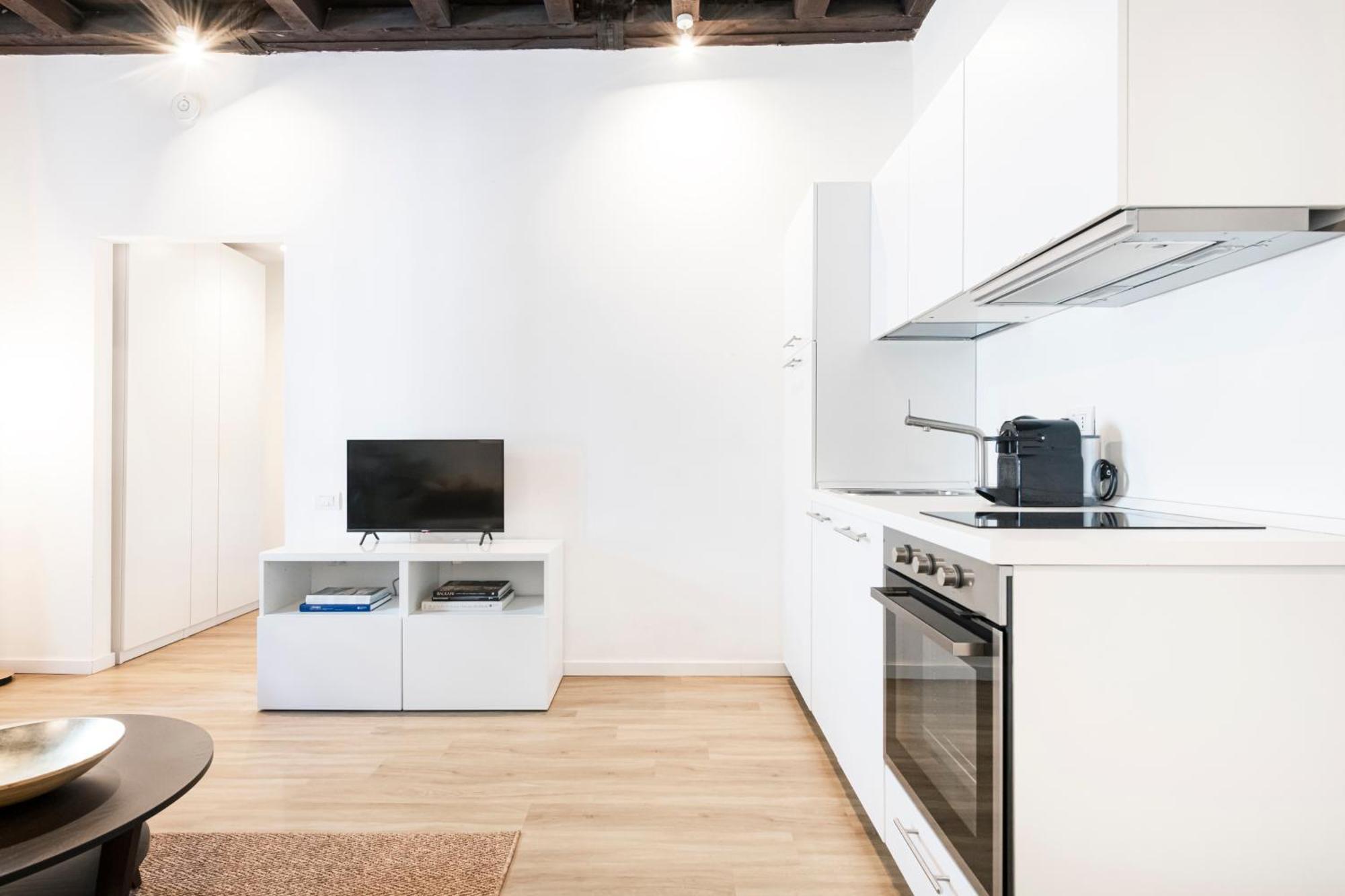 The Magnificent Apartment Milan Exterior photo